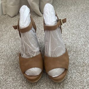 Tommy Hilfiger Brown Rattan Wedges